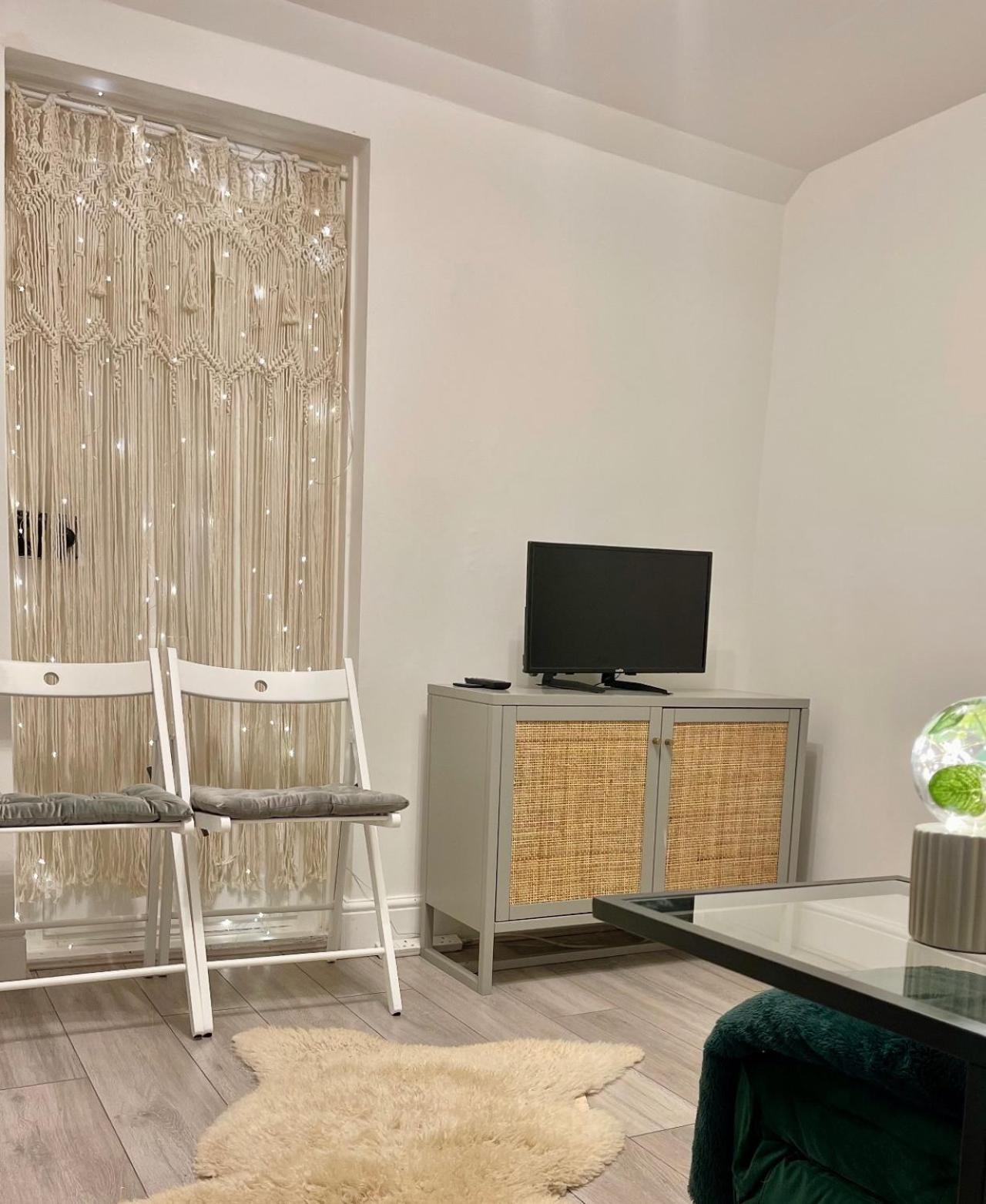 Zen Garden Hideaway. Close To Harry Potter&Trains. Watford  Zewnętrze zdjęcie